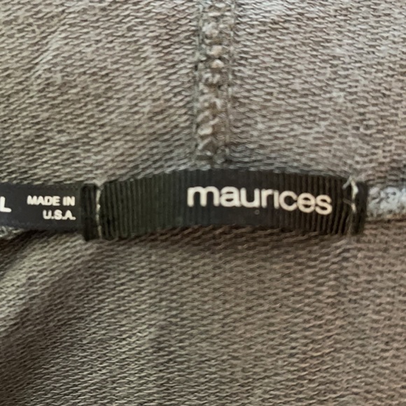 Selling Maurices size large hooded shirt - Picture 2 of 3